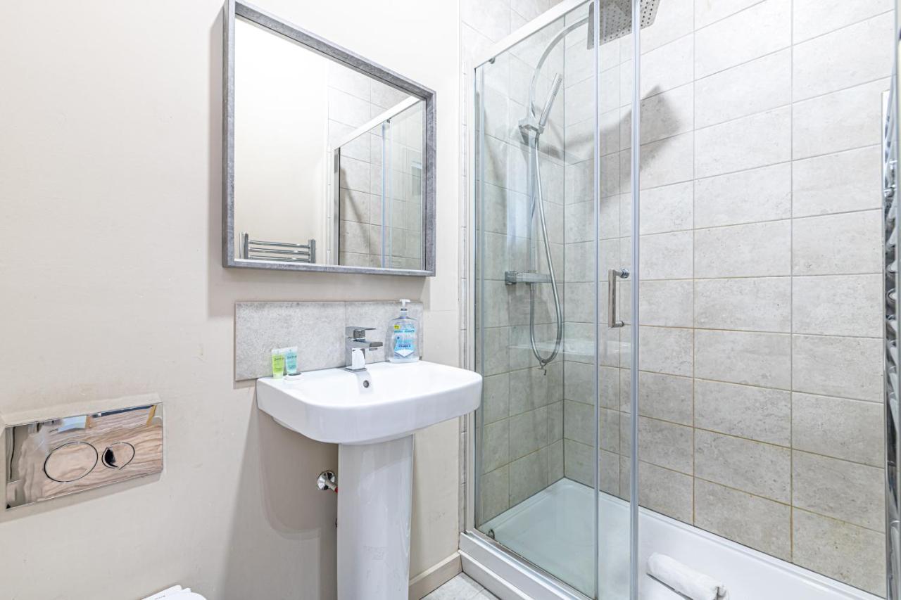 Wigan Central Serviced Apartments Extérieur photo